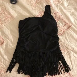 Black fringe one-shoulder one-piece swimsuit